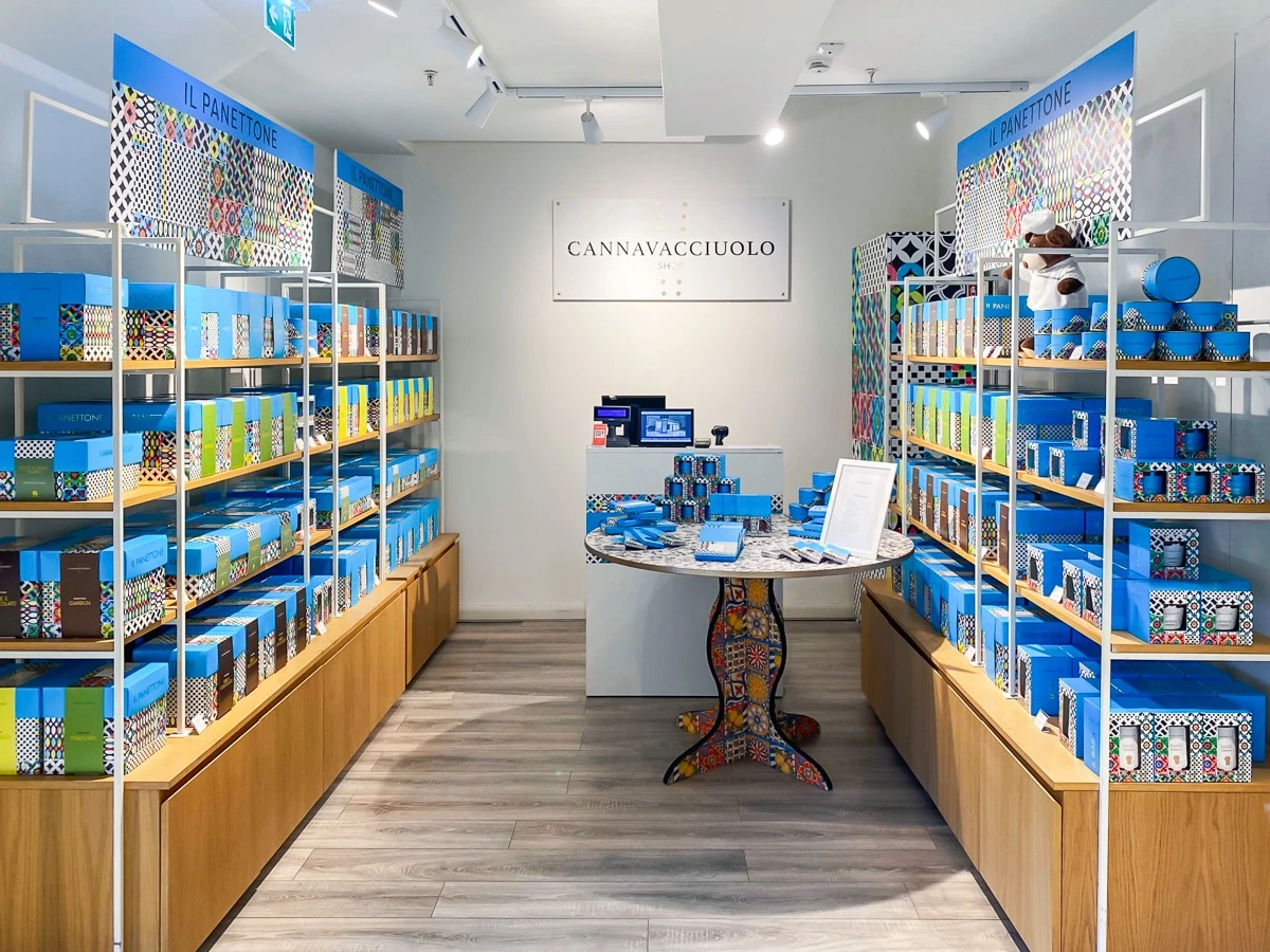 Temporary store Cannavacciuolo